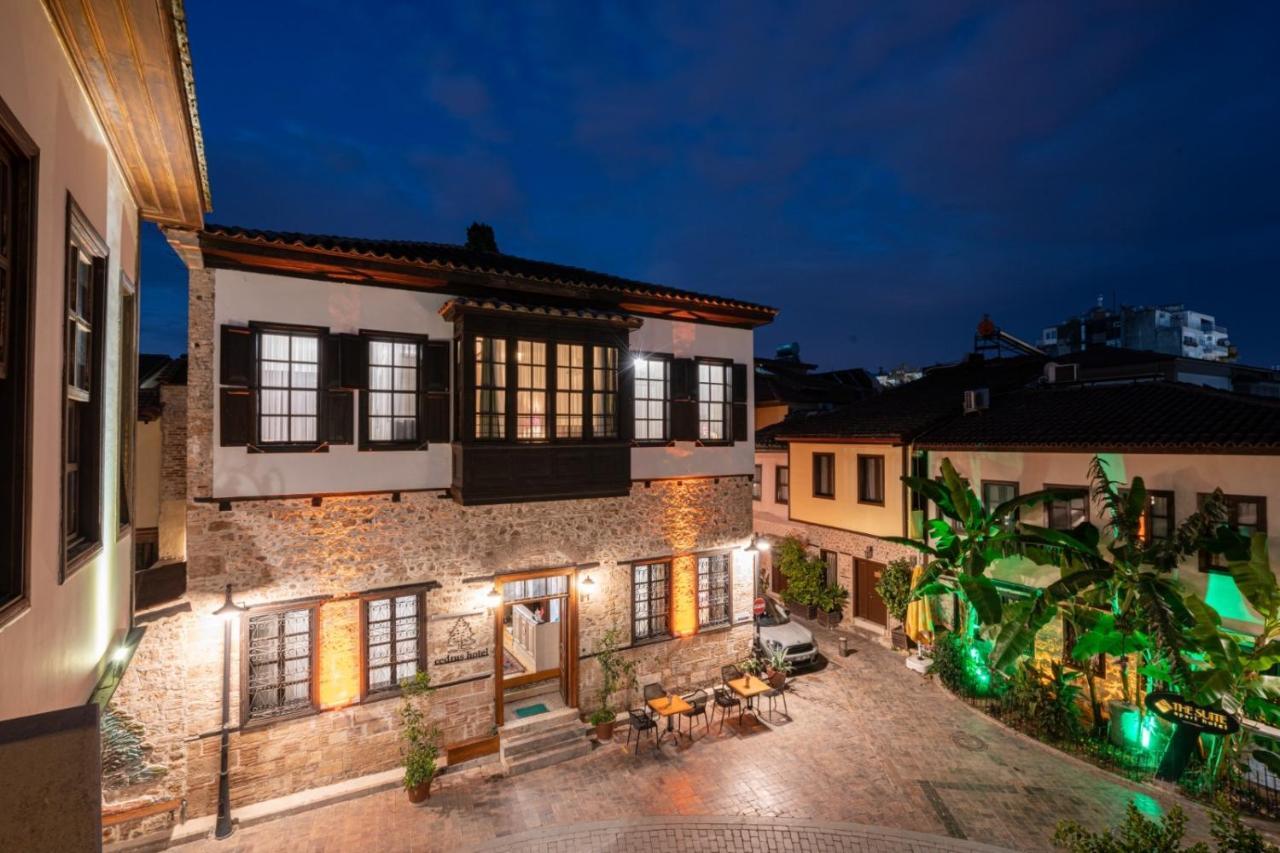 Cedrus Otel 2*